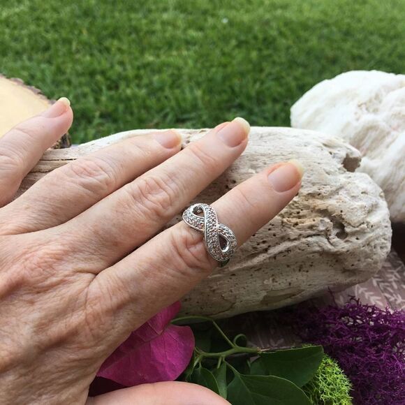 Sterling Silver Cz Infinity Ring Size 9 - Picture 1 of 5